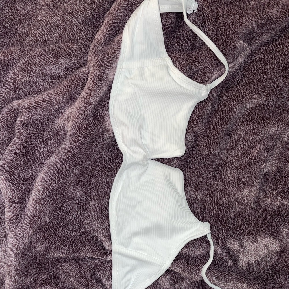 No boundaries bikini top